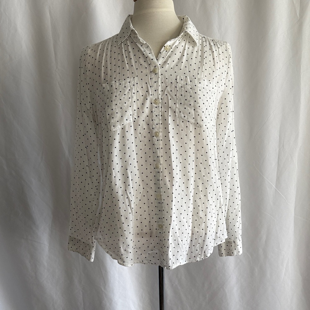 ann taylor factory white blouse with black polka dots / MP